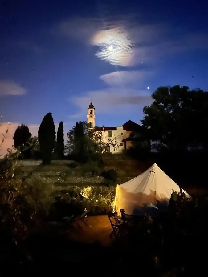 Hotel Stecado Glamping Dolceacqua 0*,