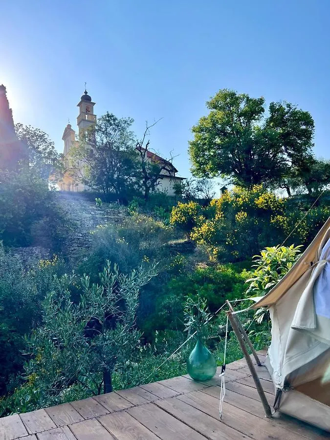 Hotel Stecado Glamping Dolceacqua Italia